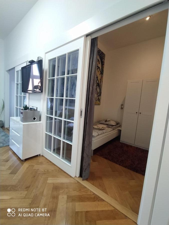 Apartment Zrinjevac 萨格勒布 外观 照片
