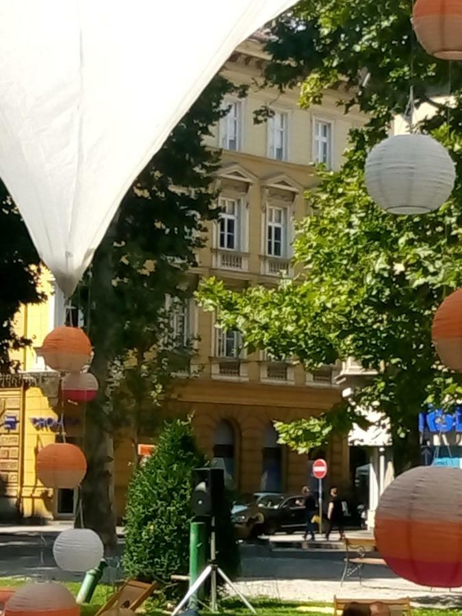 Apartment Zrinjevac 萨格勒布 外观 照片